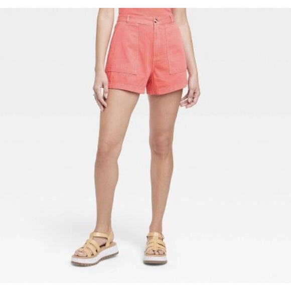Universal Thread  Mid-Rise Utility Shorts Red Women’s 8 NWT - Picture 1 of 5